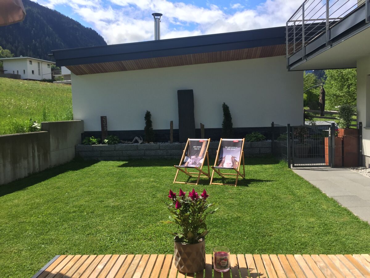 Holiday apartment Garden apartment Sonnalm - Apart Rauch - Outdoor photo 3