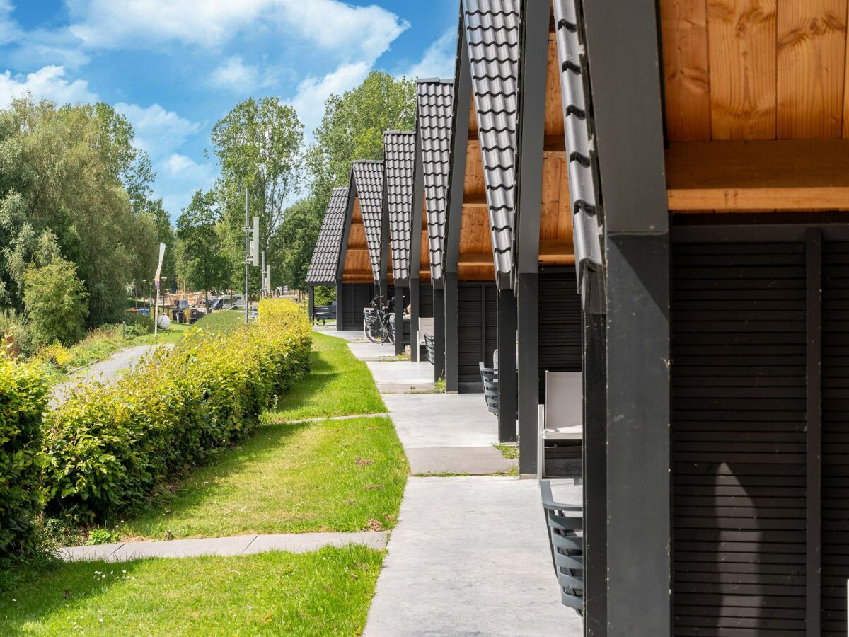 Holiday house Schönes Haus in Kerkdriel am Wasser - Outdoor photo 5