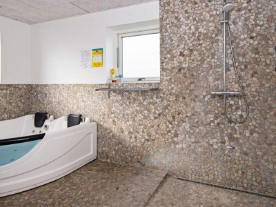 Holiday house 10 person holiday home in Rønde-By Traum - Outdoor photo 21