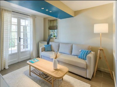 Villa Villa in Cavalaire with Sea View & Pool - Features photo 19