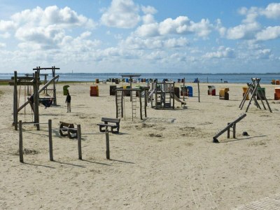 Holiday house Doppelhaushälfte in Neßmersiel - Environment photo 17