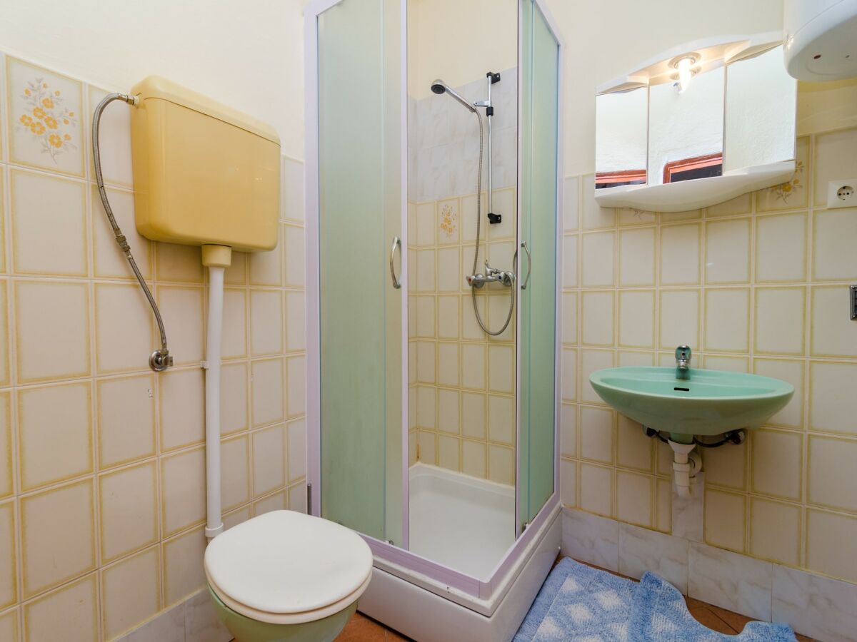 Apartment Apartments Rašica Molunat - Triple Room Sea View - Features photo 4