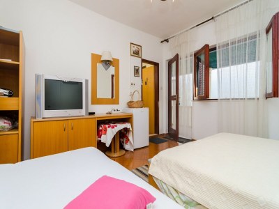 Apartment Apartments Rašica Molunat - Triple Room Sea View - Outdoor photo 19