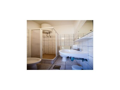 Apartment Apartments Malo Lago - One-Bedroom Apartment with Two Balconies and Sea View - Attic (Apartment 2) - Features photo 9