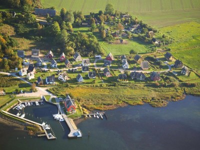 Holiday house Ferienhaus Breetzer Boddentraum in Vieregge - Outdoor photo 16