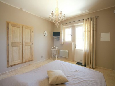 Villa Villa in der Provence mit Infinity-Pool - Features photo 25