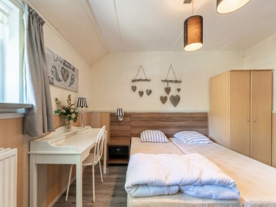 Farmhouse Farmhouse in Giethoorn by the Canals - Features photo 10