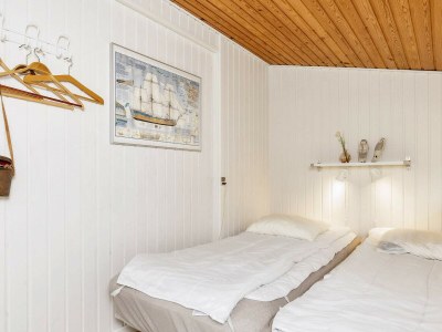 Holiday house 8 Personen Ferienhaus in Væggerløse-By Traum - Outdoor photo 8