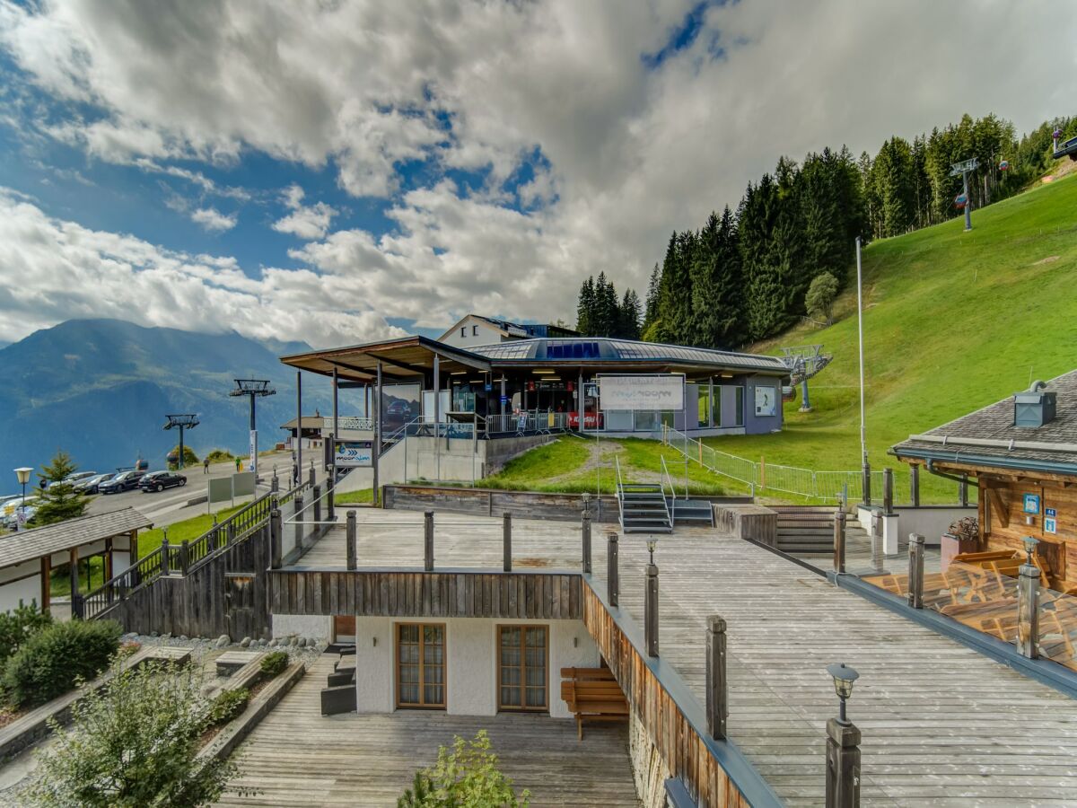 Apartment Chalet in Mittersill by Ski Lift & Sauna - Outdoor photo 4