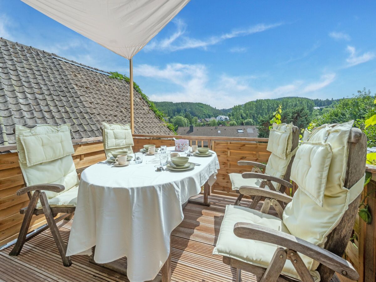 Holiday house Charmantes Ferienhaus in Schleiden mit Terrasse - Outdoor photo 2