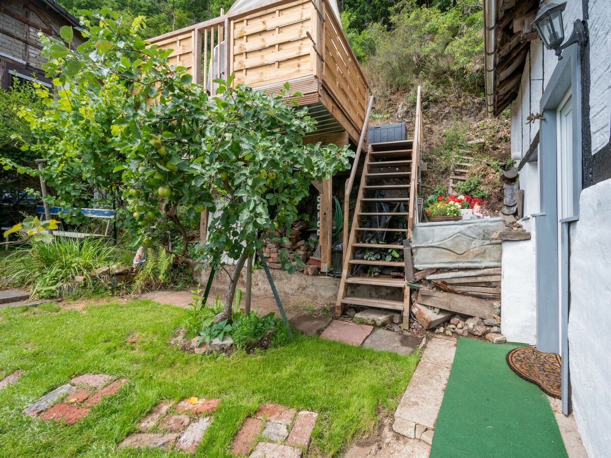 Holiday house Charmantes Ferienhaus in Schleiden mit Terrasse - Outdoor photo 4