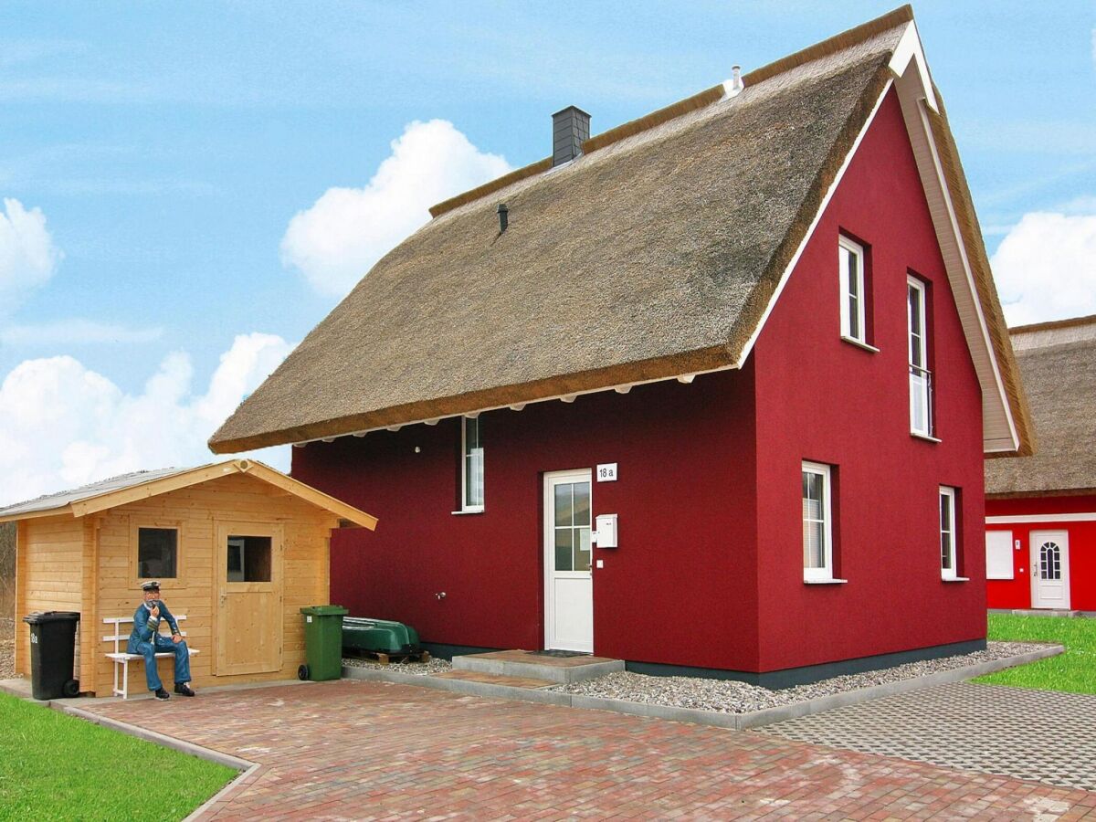 Holiday house Ferienhaus Lotsenhaus am Breetzer Bodden