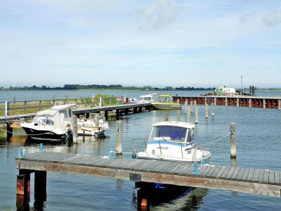Holiday house Ferienhaus Lotsenhaus am Breetzer Bodden - Environment photo 34