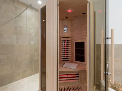 Apartment Hideaway - Features photo 17