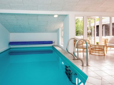 Holiday house Renovierter Ruckzug mit Pool -- By Traum Ferienwohnungen - Outdoor photo 6