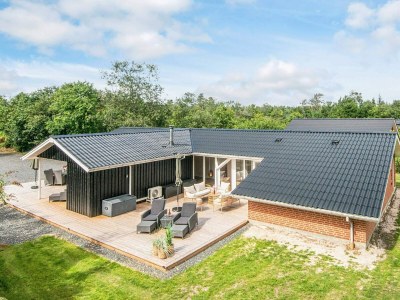 Holiday house Renovierter Ruckzug mit Pool -- By Traum Ferienwohnungen - Outdoor photo 8