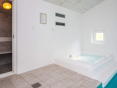 Holiday house Renovierter Ruckzug mit Pool -- By Traum Ferienwohnungen - Outdoor photo 16