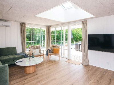 Holiday house Renovierter Ruckzug mit Pool -- By Traum Ferienwohnungen - Outdoor photo 43