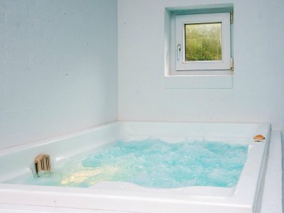 Holiday house Renovierter Ruckzug mit Pool -- By Traum Ferienwohnungen - Outdoor photo 59