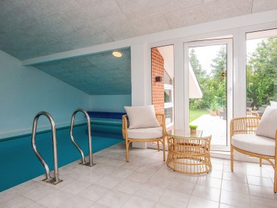 Holiday house Renovierter Ruckzug mit Pool -- By Traum Ferienwohnungen - Outdoor photo 65