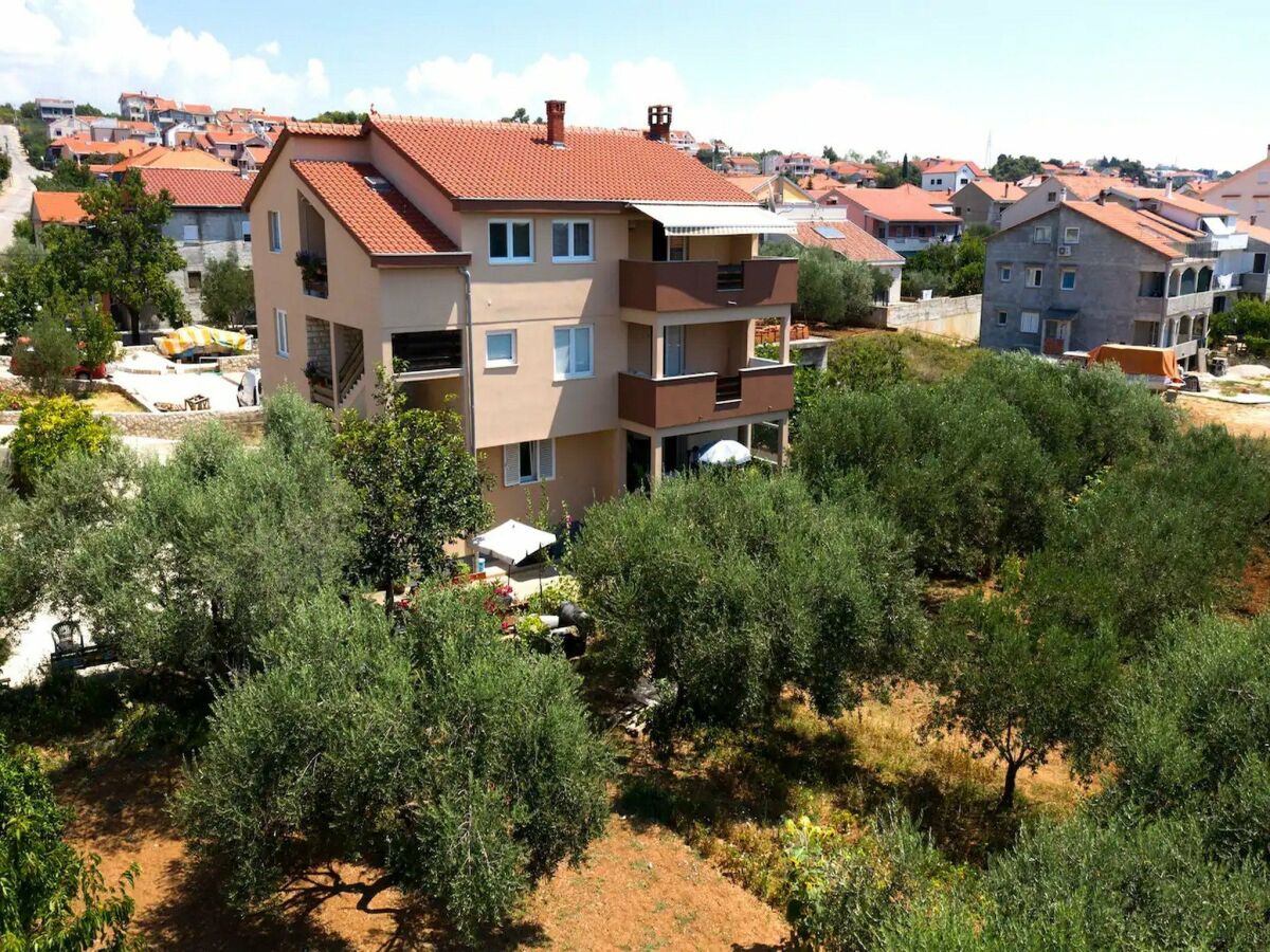 Apartment Apartments Maza - One Bedroom Apartment with Balcony  (Angela) - Outdoor photo 2