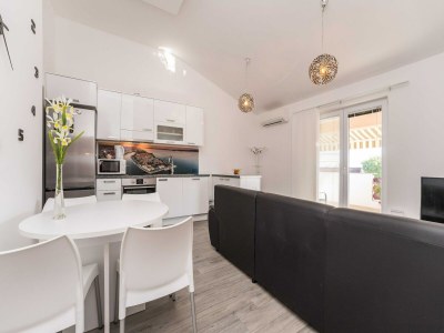 Apartment Apartments Maza - One Bedroom Apartment with Balcony  (Angela) - Features photo 6