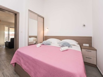 Apartment Apartments Maza - One Bedroom Apartment with Balcony  (Angela) - Features photo 12