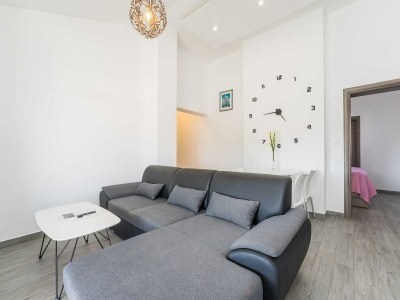 Apartment Apartments Maza - One Bedroom Apartment with Balcony  (Angela) - Features photo 15