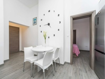 Apartment Apartments Maza - One Bedroom Apartment with Balcony  (Angela) - Outdoor photo 24