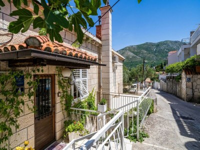 Apartment Apartments & Rooms Mara & Petrunjela - Studio Apartment with Balcony and Sea View - Outdoor photo 27