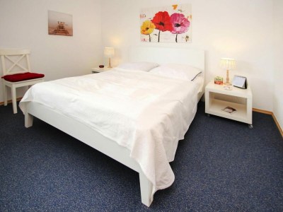 Apartment Ferienwohnung Kapitänskajute in Dornumersiel - Features photo 8