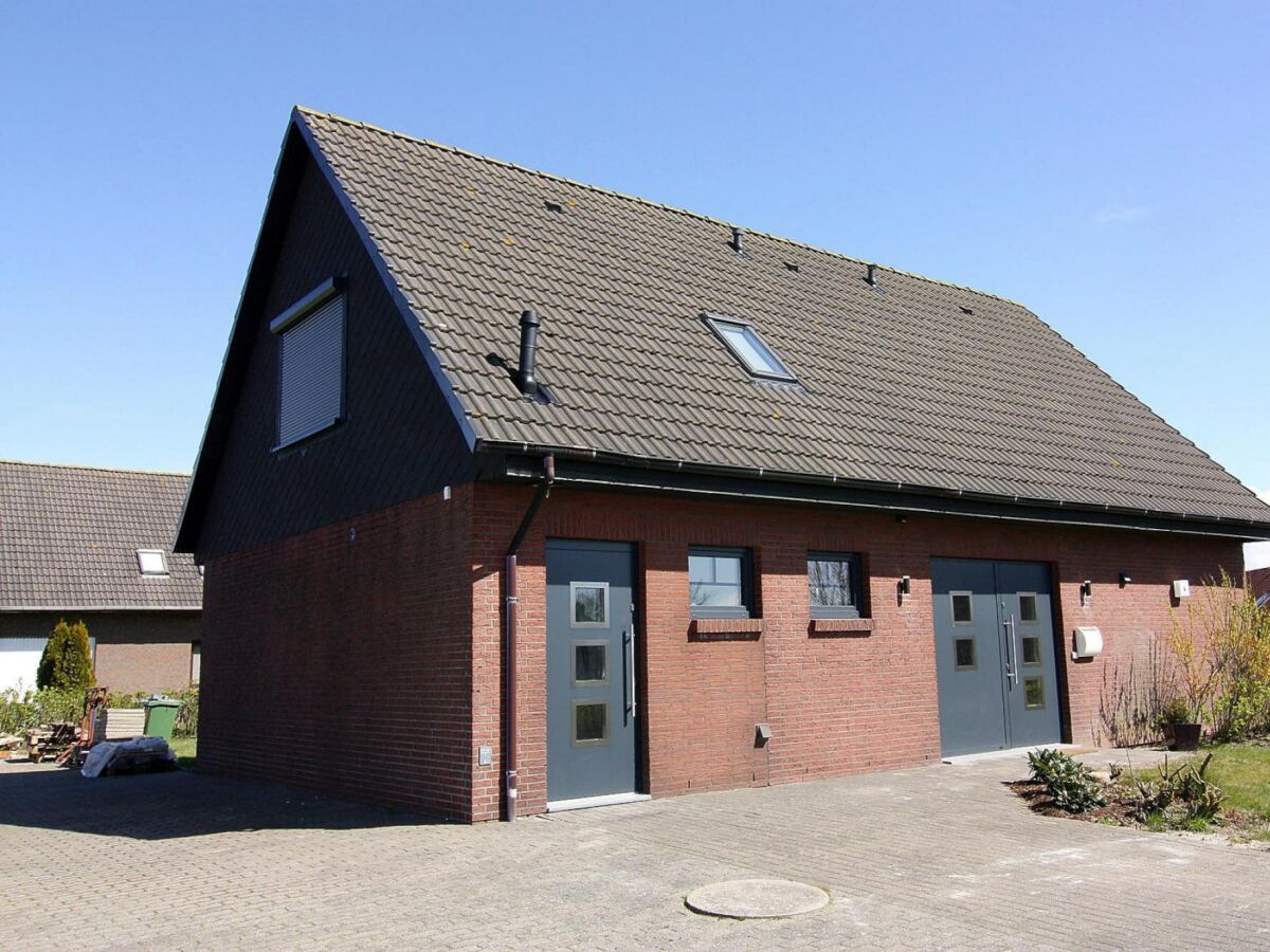 Holiday house Komfortables Ferienhaus in Friedrichskoog-Spitze - Outdoor photo 2