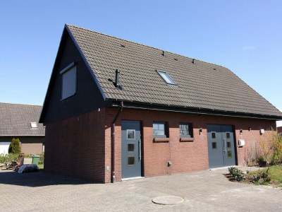 Holiday house Komfortables Ferienhaus in Friedrichskoog-Spitze - Outdoor photo 2