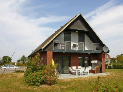 Holiday house Komfortables Ferienhaus in Friedrichskoog-Spitze - Outdoor photo 9
