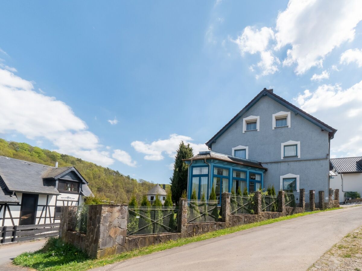 Holiday house Luxuriöses Ferienhaus mit schönem Privatgarten - Outdoor photo 4