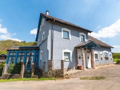 Holiday house Luxuriöses Ferienhaus mit schönem Privatgarten - Outdoor photo 3