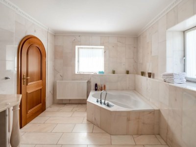 Holiday house Luxuriöses Ferienhaus mit schönem Privatgarten - Features photo 37