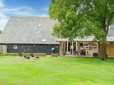 Farmhouse Farmhouse in Elsendorp with Garden - Outdoor photo 2