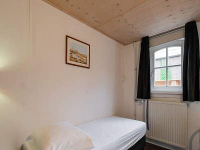 Farmhouse Farmhouse in Elsendorp with Garden - Features photo 13