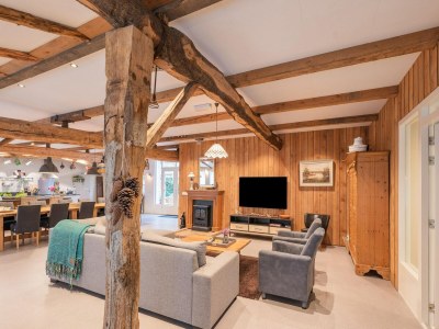 Farmhouse Farmhouse in Elsendorp with Garden - Features photo 25