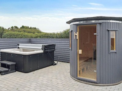 Holiday house Luxurioser Familienruckzug -- By Traum Ferienwohnungen - Outdoor photo 7