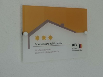 Apartment 4 Bett-Fewo Elbbachblick - Outdoor photo 2