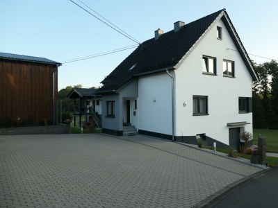 Apartment 4 Bett-Fewo Elbbachblick - Outdoor photo 11