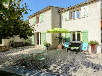 Holiday house Holiday Home in Bormes-les-Mimosas near Sea - Outdoor photo 9