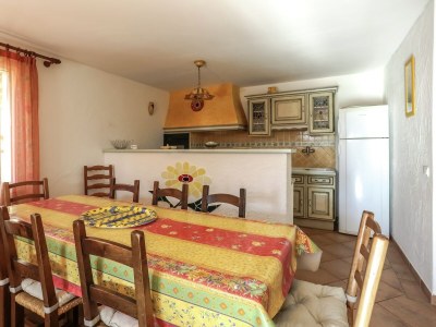 Holiday house Holiday Home in Bormes-les-Mimosas near Sea - Features photo 24