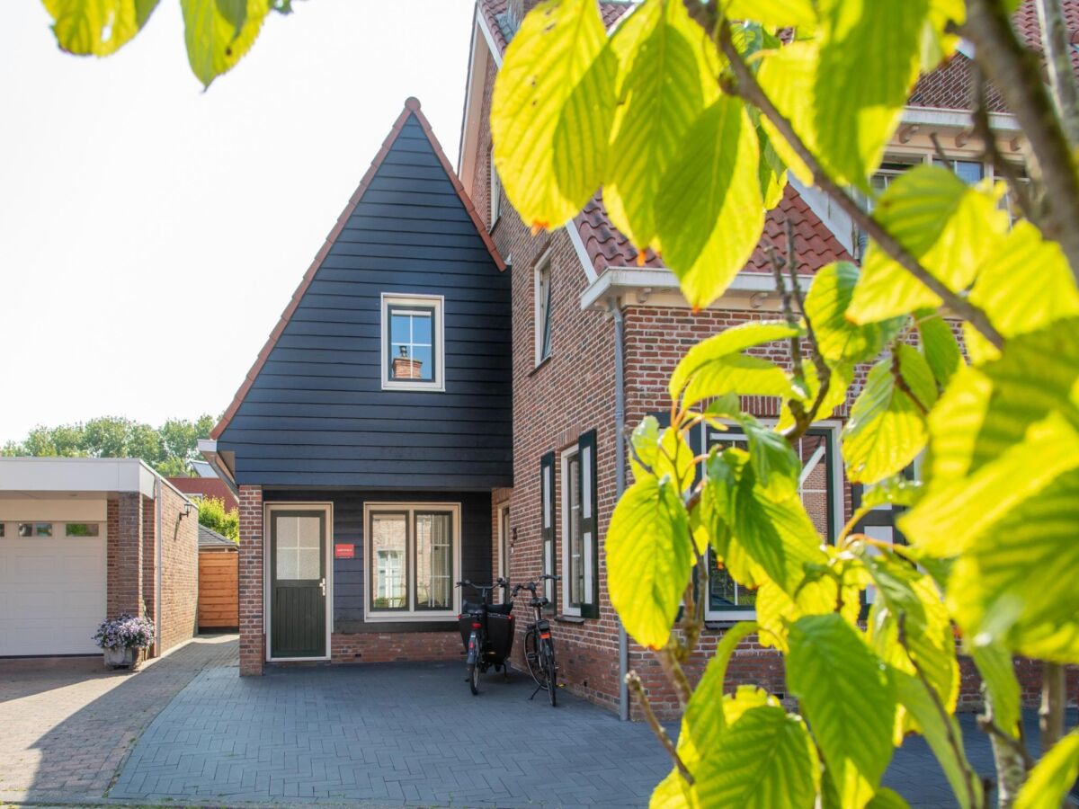 Holiday house Holiday Home in Domburg near the Beach