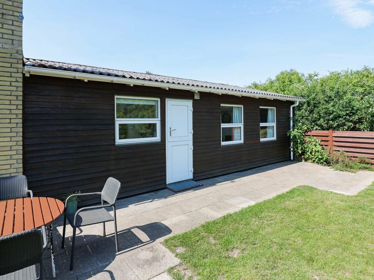 Holiday house 6 person holiday home in Hadsund - Outdoor photo 4