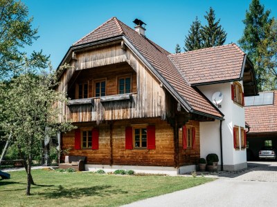 Holiday house Chalet in Feistritz near Petzen Ski Area in Feistritz ob Bleiburg - Holiday house
