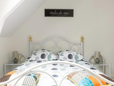 Holiday house Sunlit Garden Escape Normandy - Features photo 12