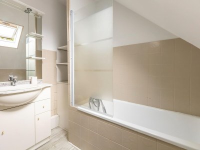 Holiday house Sunlit Garden Escape Normandy - Features photo 16